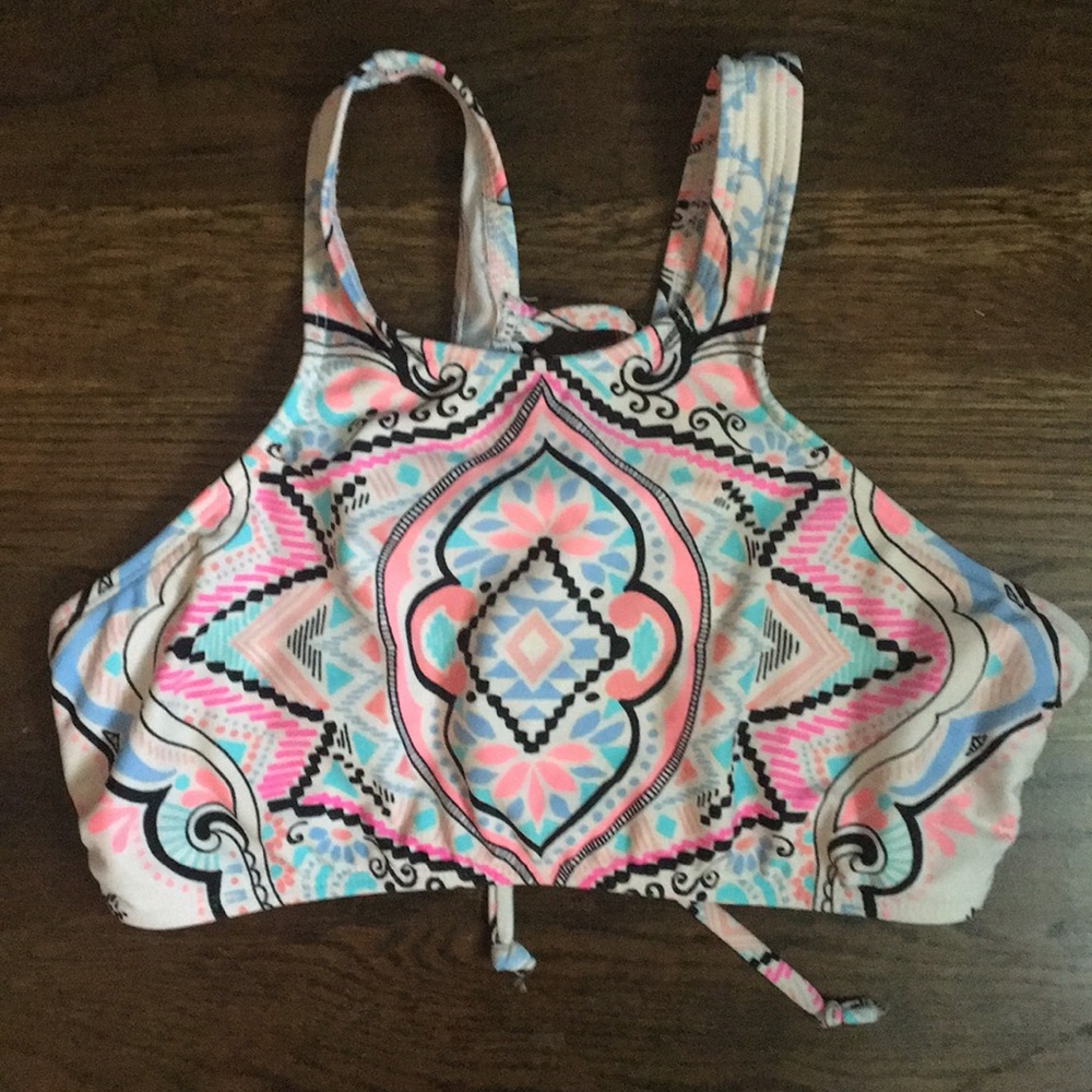 Halter Bikini - Picture 2 of 2